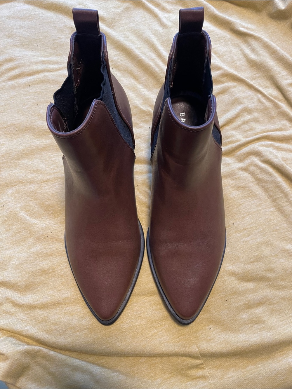 BAMBOO Women's Pointed Toe Ankle Booties in Burgundy